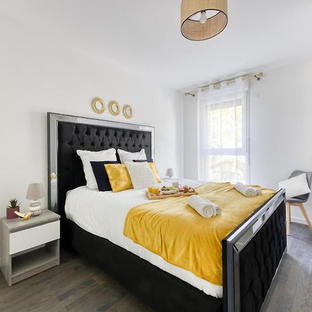 Charmant Appartement De Haut Standing Proche Du Centre-Ville 阿尔福维尔 外观 照片
